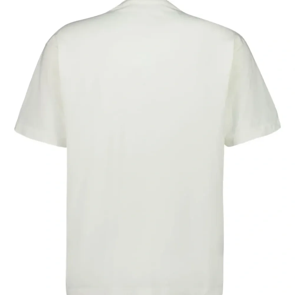 Футболка с круглым вырезом и короткими рукавами