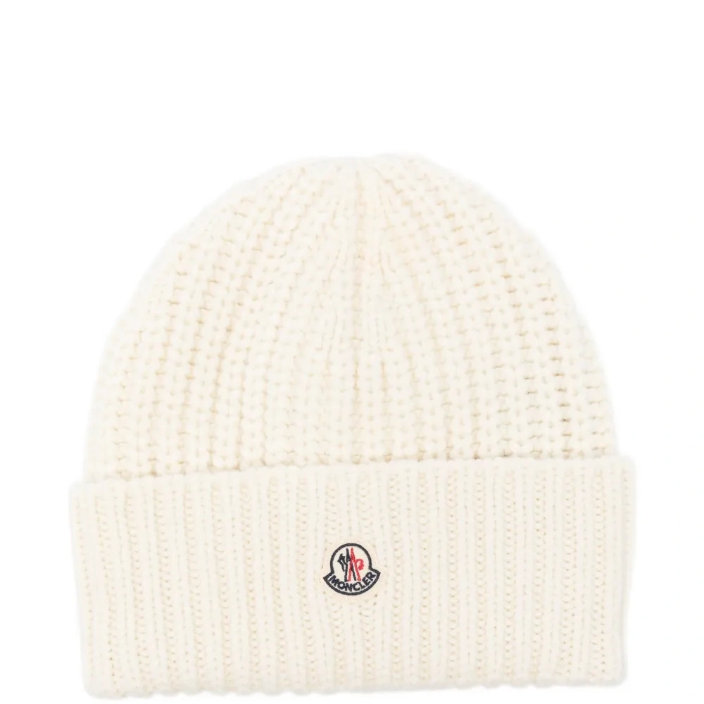 Шапка бини в рубчик