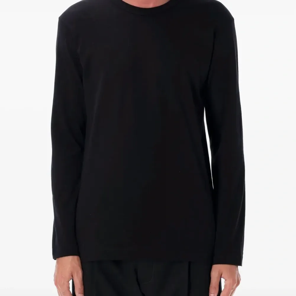 Футболка с длинными рукавами