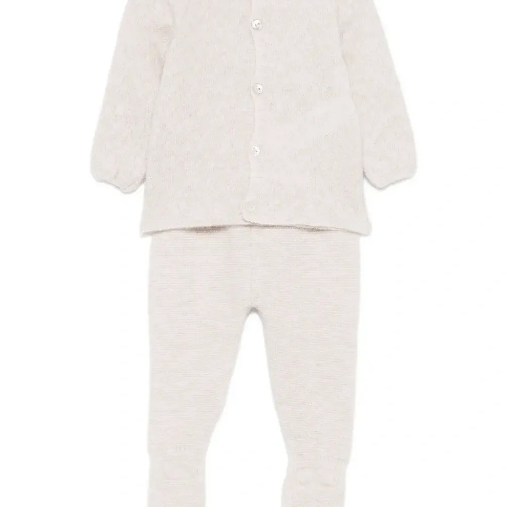 Комплект из топа и брюк фактурной вязки