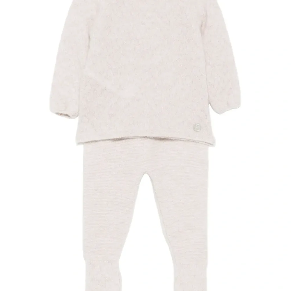 Комплект из топа и брюк фактурной вязки