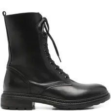 Ботинки на шнуровке