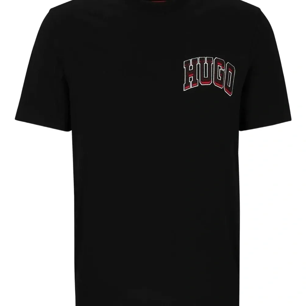 Футболка с логотипом