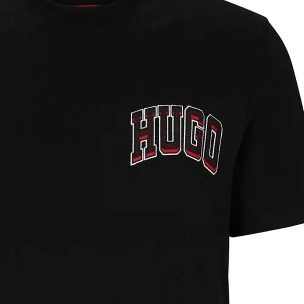 Футболка с логотипом