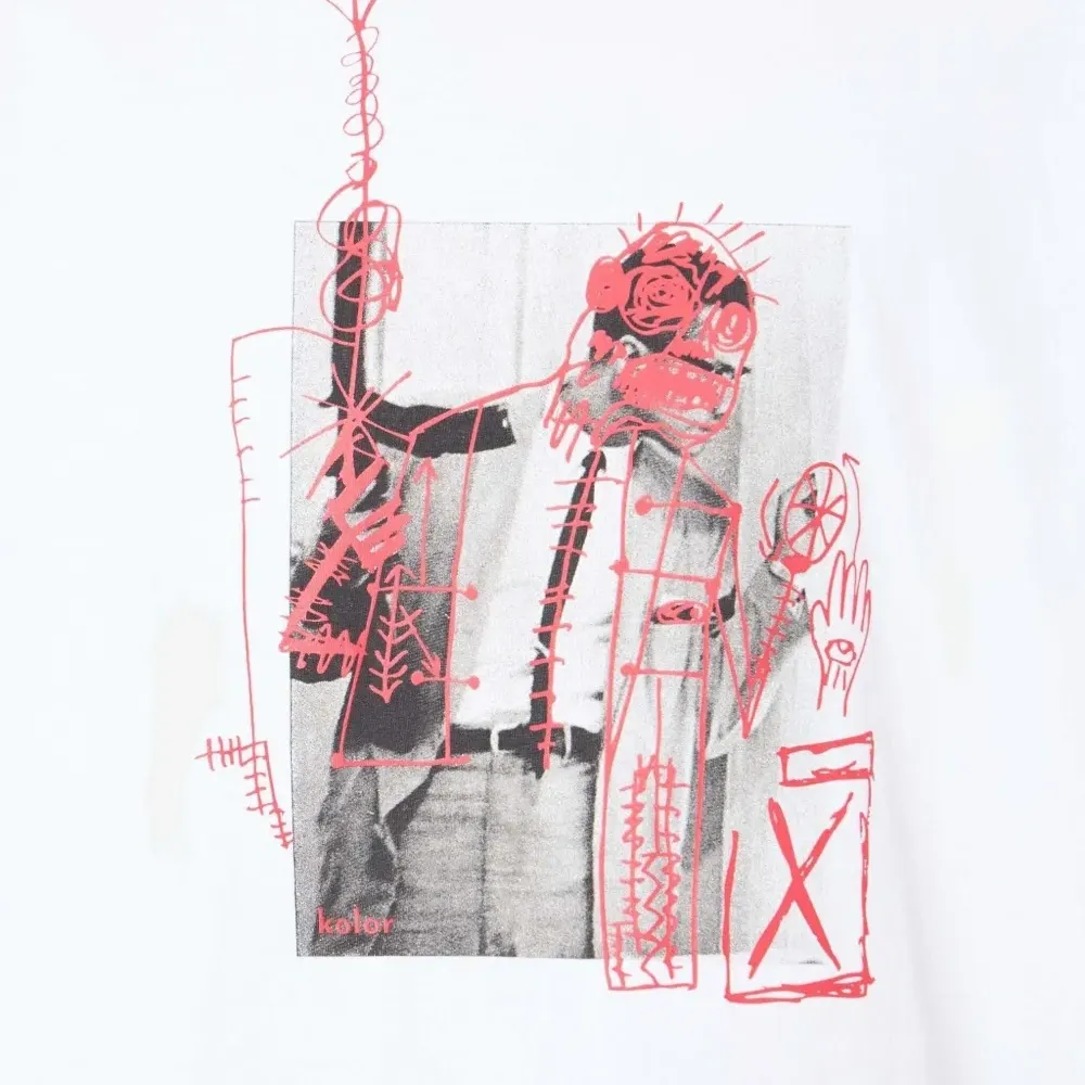 Футболка с графичным принтом