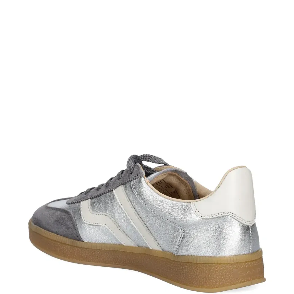 Кожаные кроссовки Cuzima