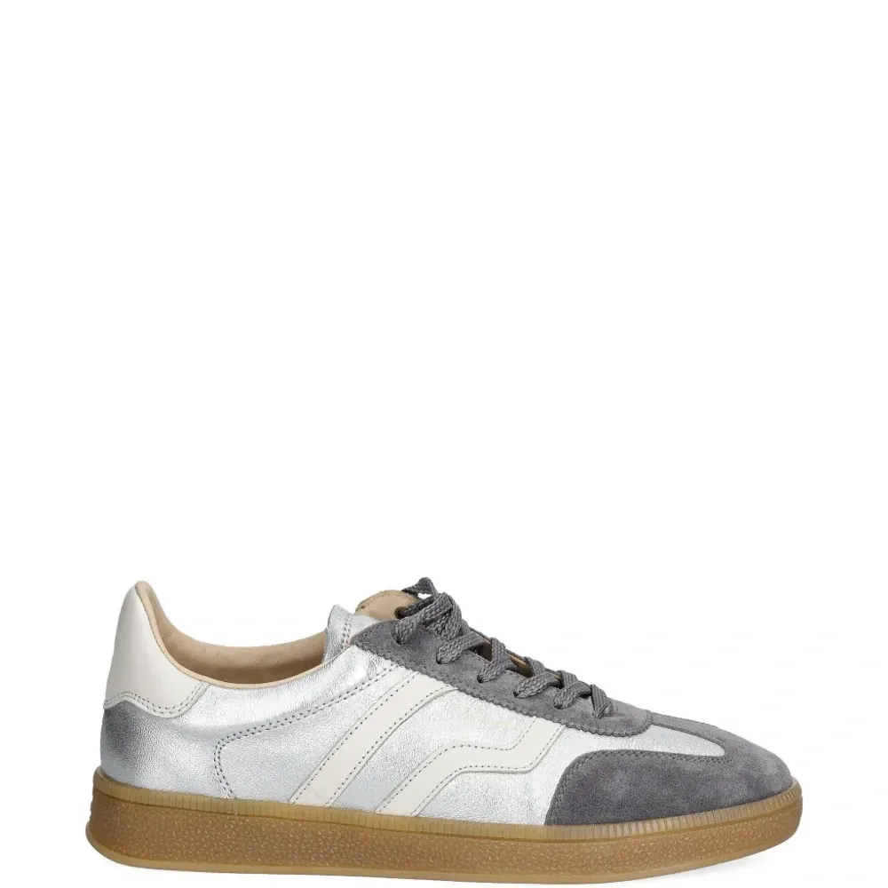 Кожаные кроссовки Cuzima