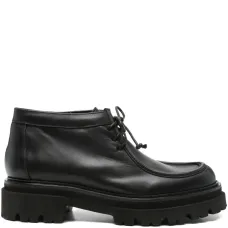 Массивные туфли на шнуровке