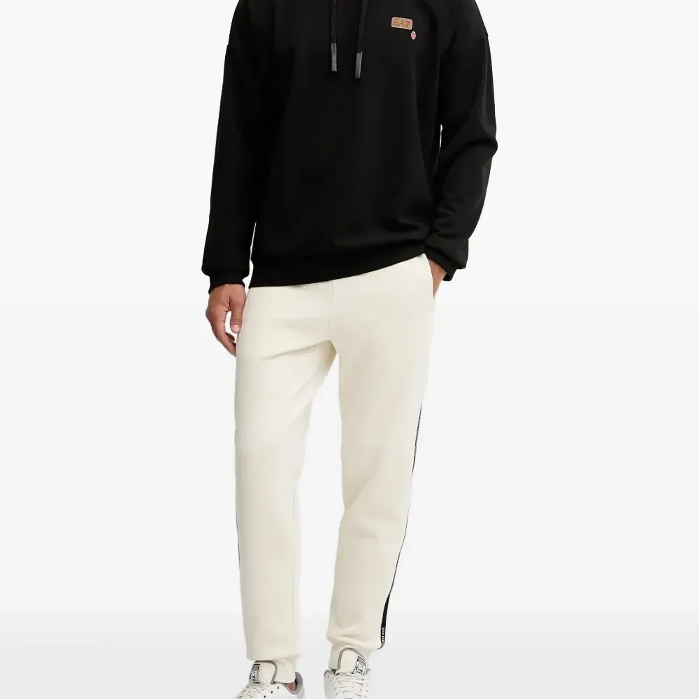 Худи с кулиской и графичным принтом