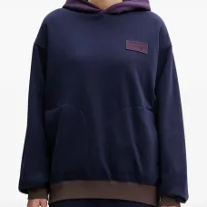 Худи с нашивкой Худи с нашивкой