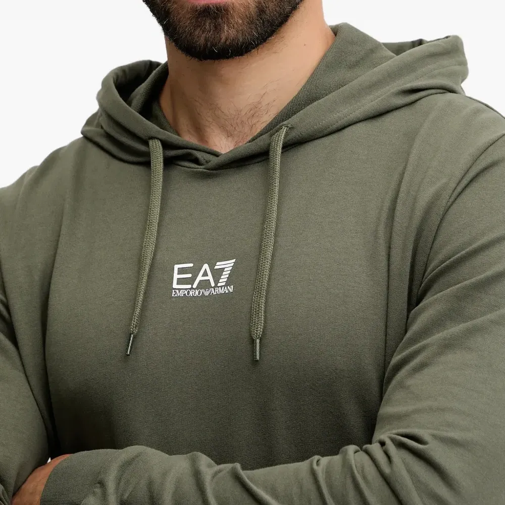 Спортивный костюм с логотипом