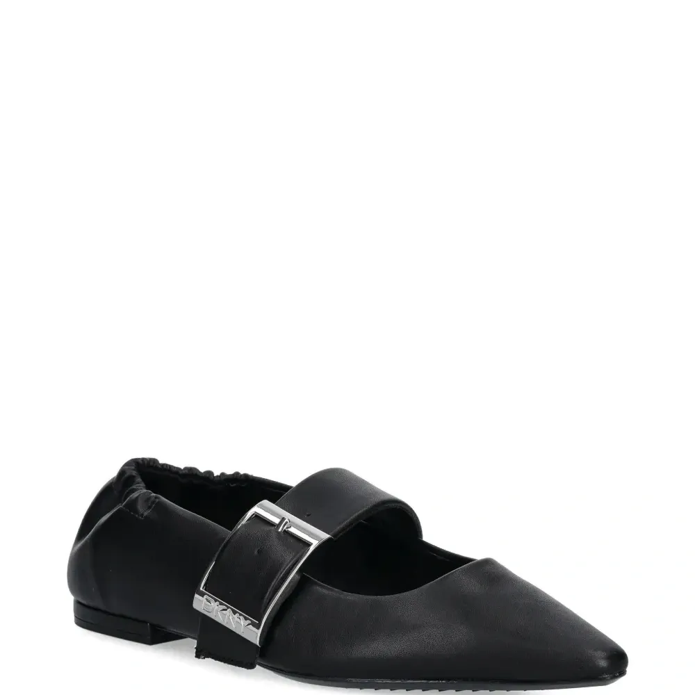 Балетки с пряжками