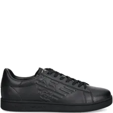 Кроссовки с логотипом