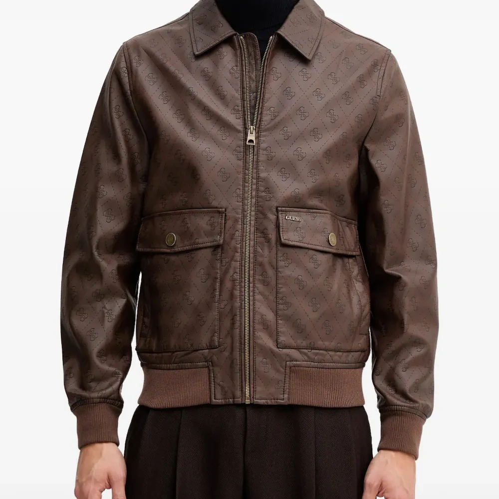 Куртка на молнии с монограммой