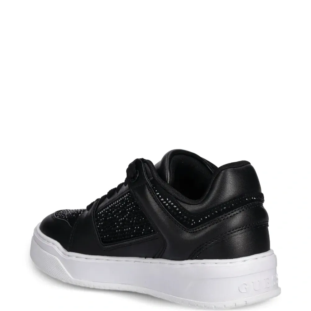 Кроссовки с кристаллами