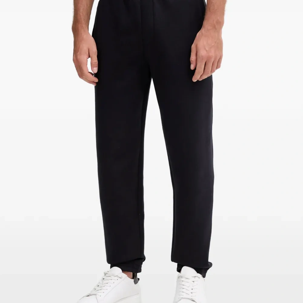 Треники с логотипом и эластичным поясом