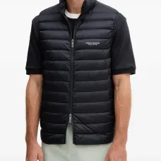 Стеганый жилет на молнии