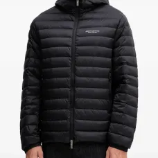 Стеганая куртка с капюшоном