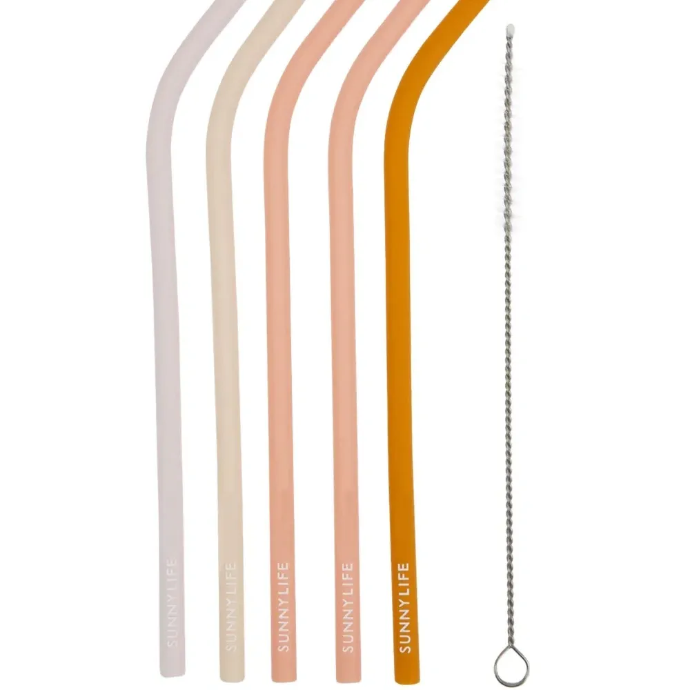 Комплект из четырех многоразовых соломинок Комплект из четырех многоразовых соломинок