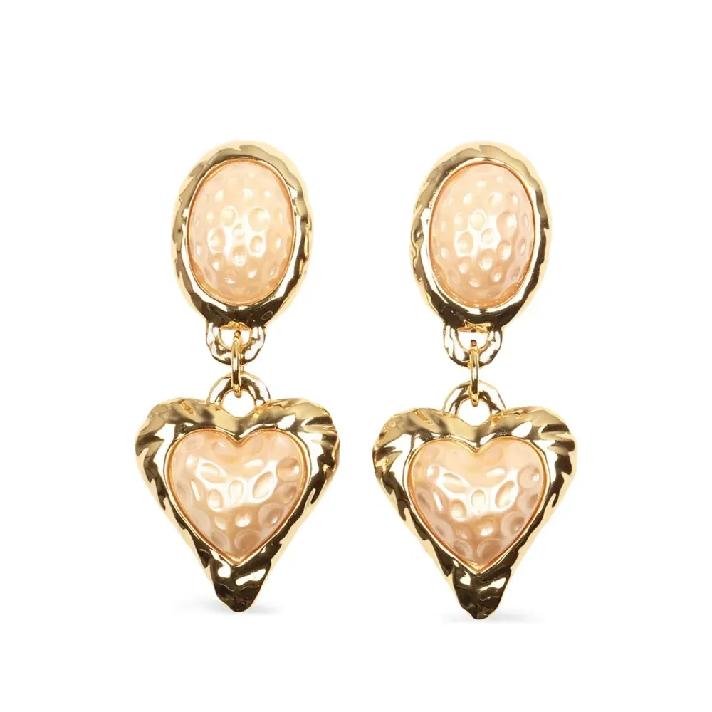 Серьги в форме сердца