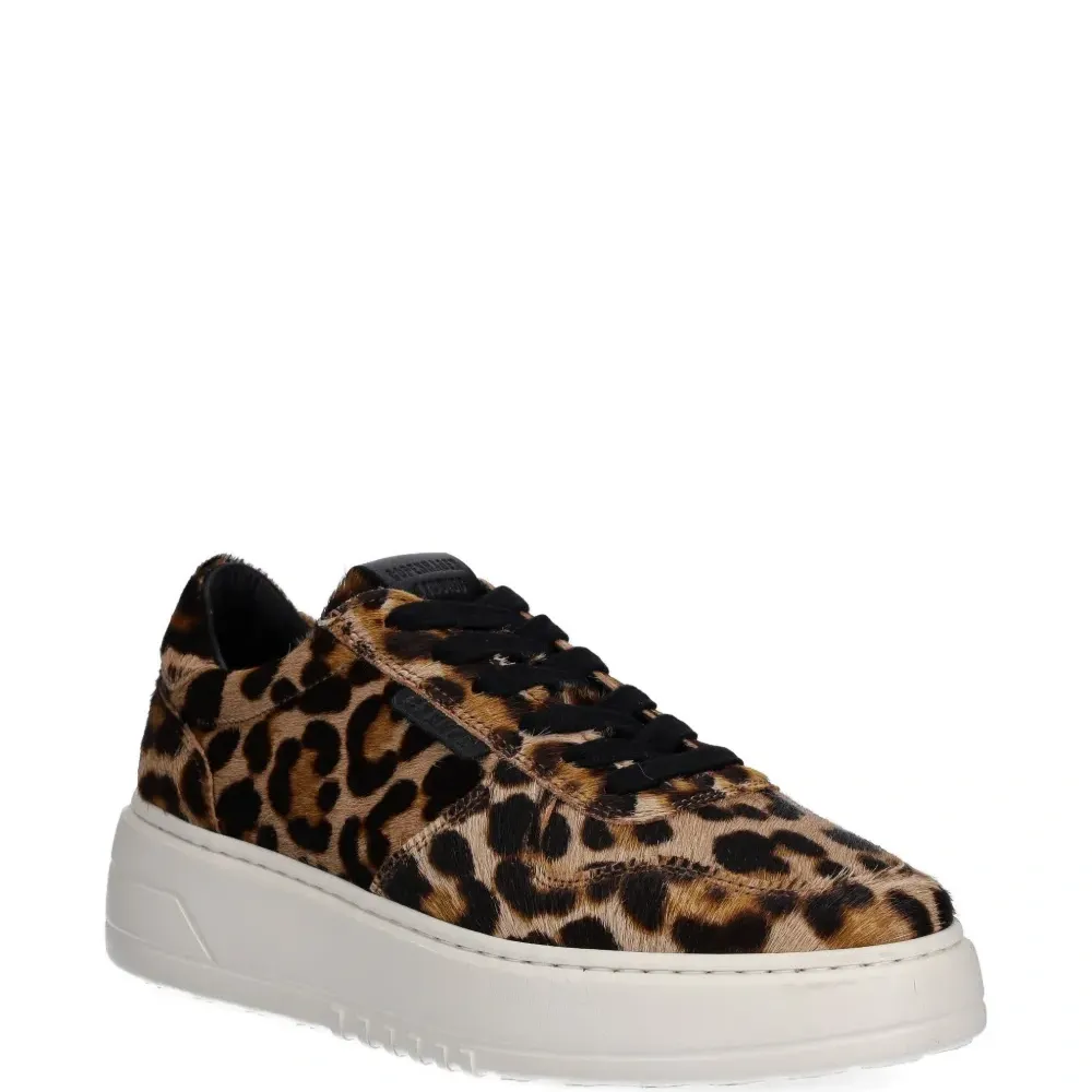 Кроссовки с леопардовым принтом