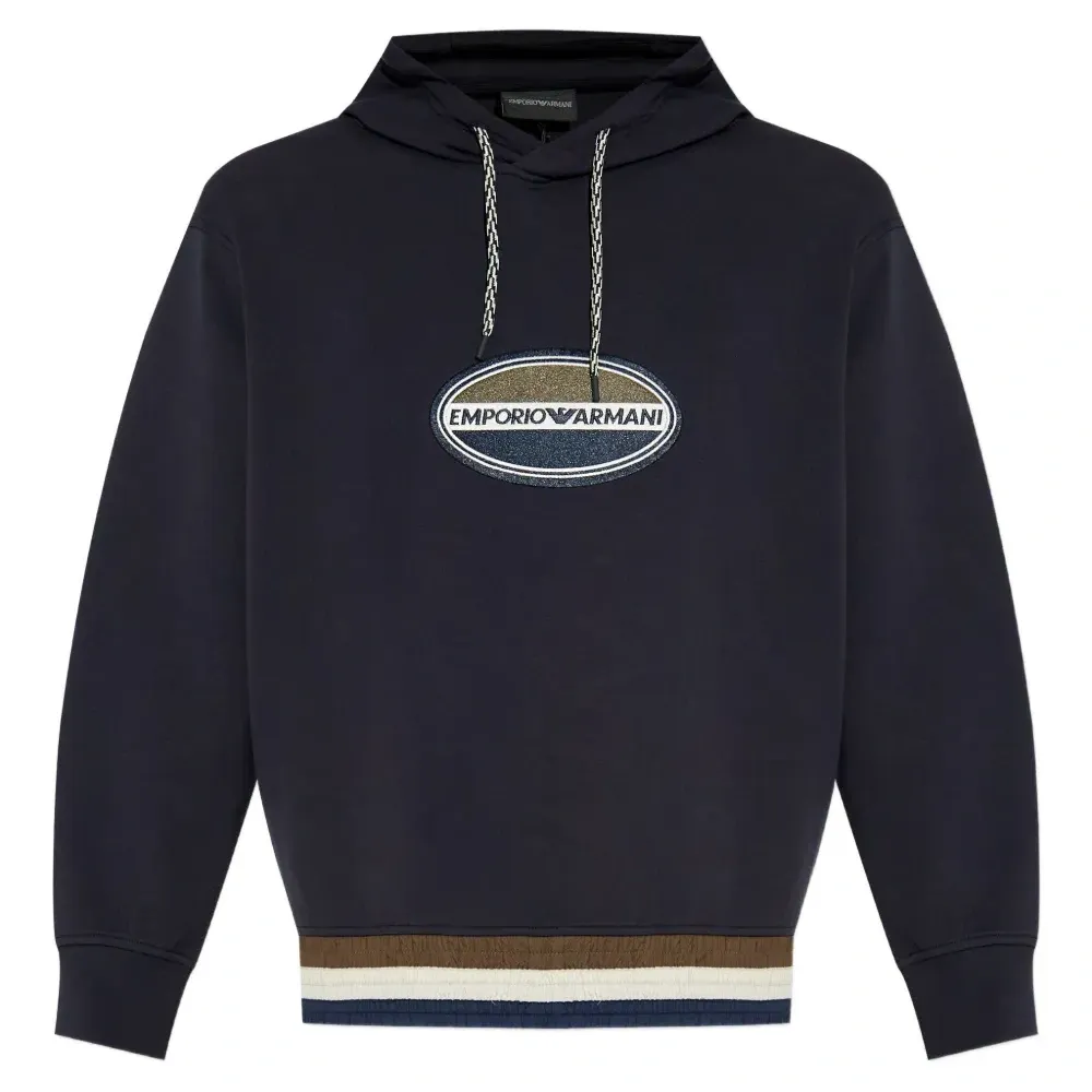 Худи с вышитым логотипом Худи с вышитым логотипом