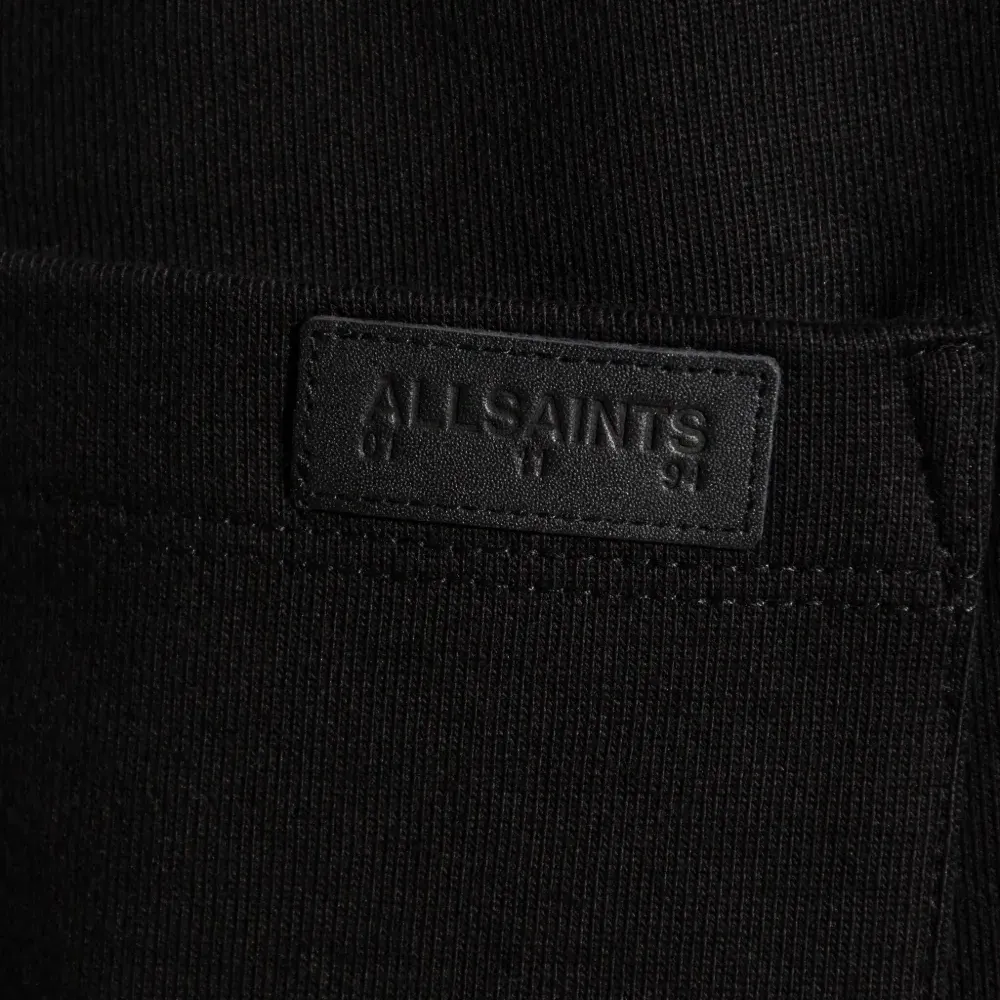 Спортивные брюки