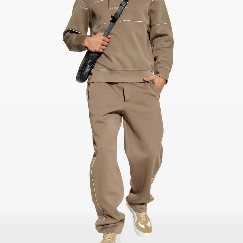 Худи с логотипом