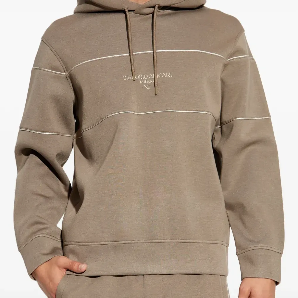 Худи с логотипом