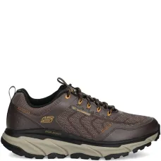 Непромокаемые кроссовки на шнуровке