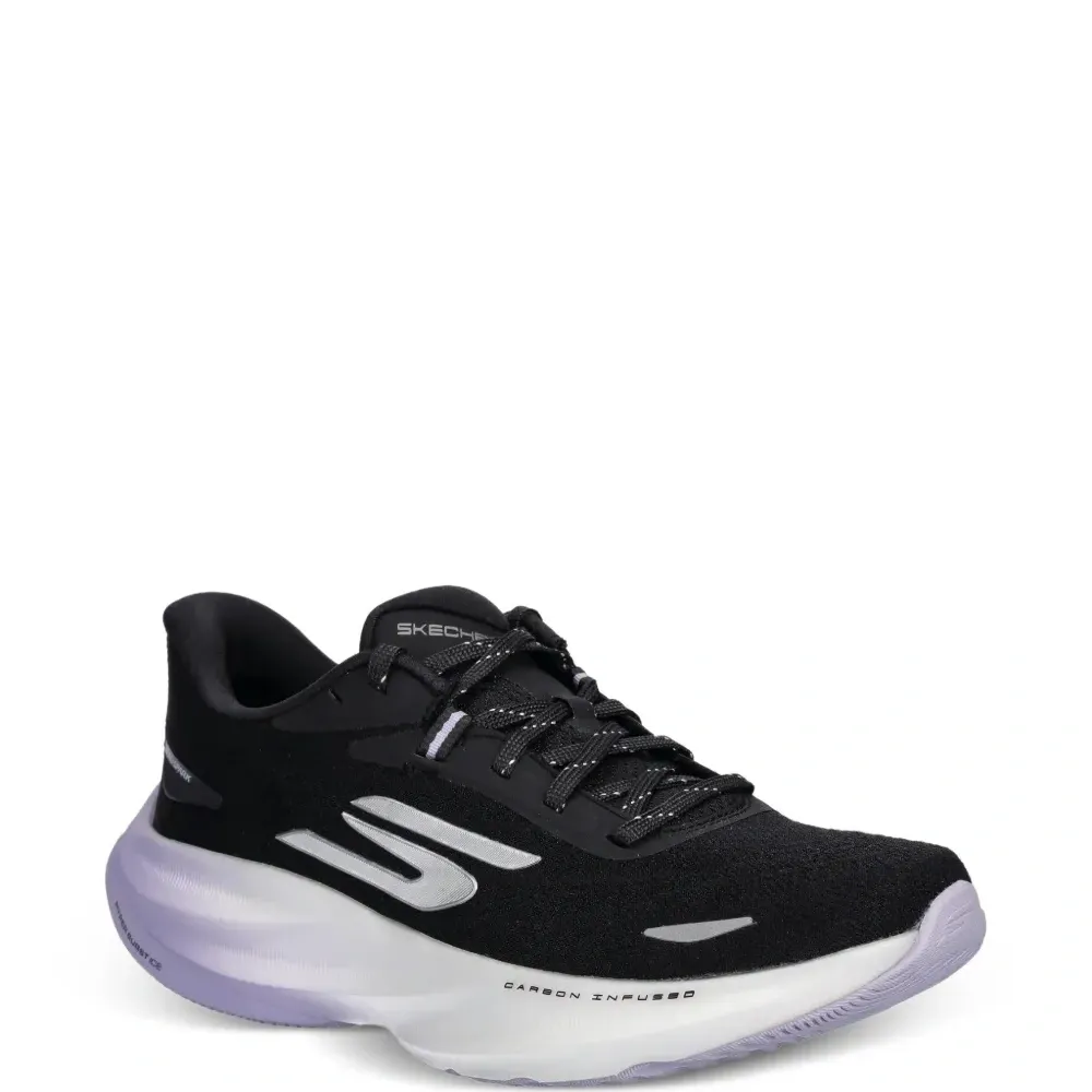 Кроссовки Aero