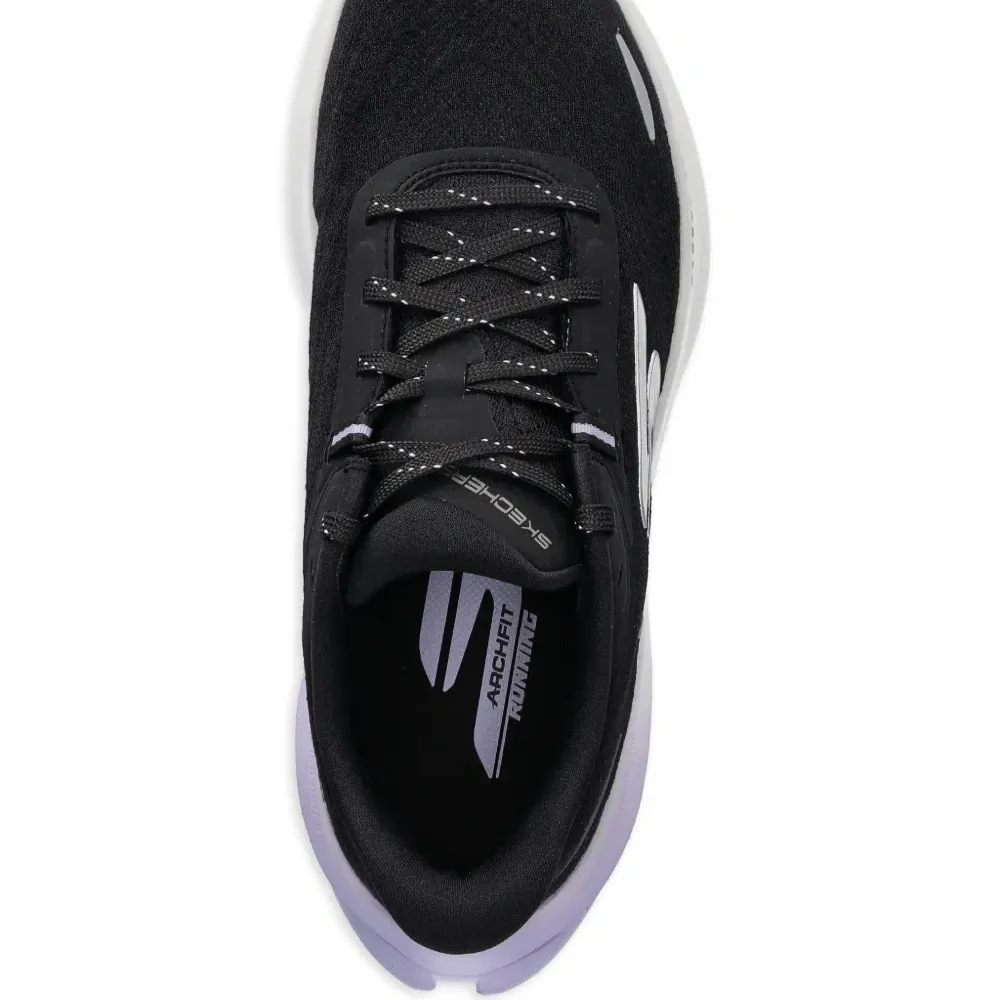 Кроссовки Aero