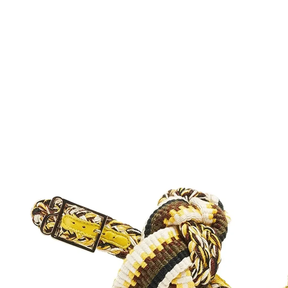 Сандалии с узлом