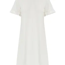 Ночная сорочка с V-образным вырезом и оборками Ночная сорочка с V-образным вырезом и оборками