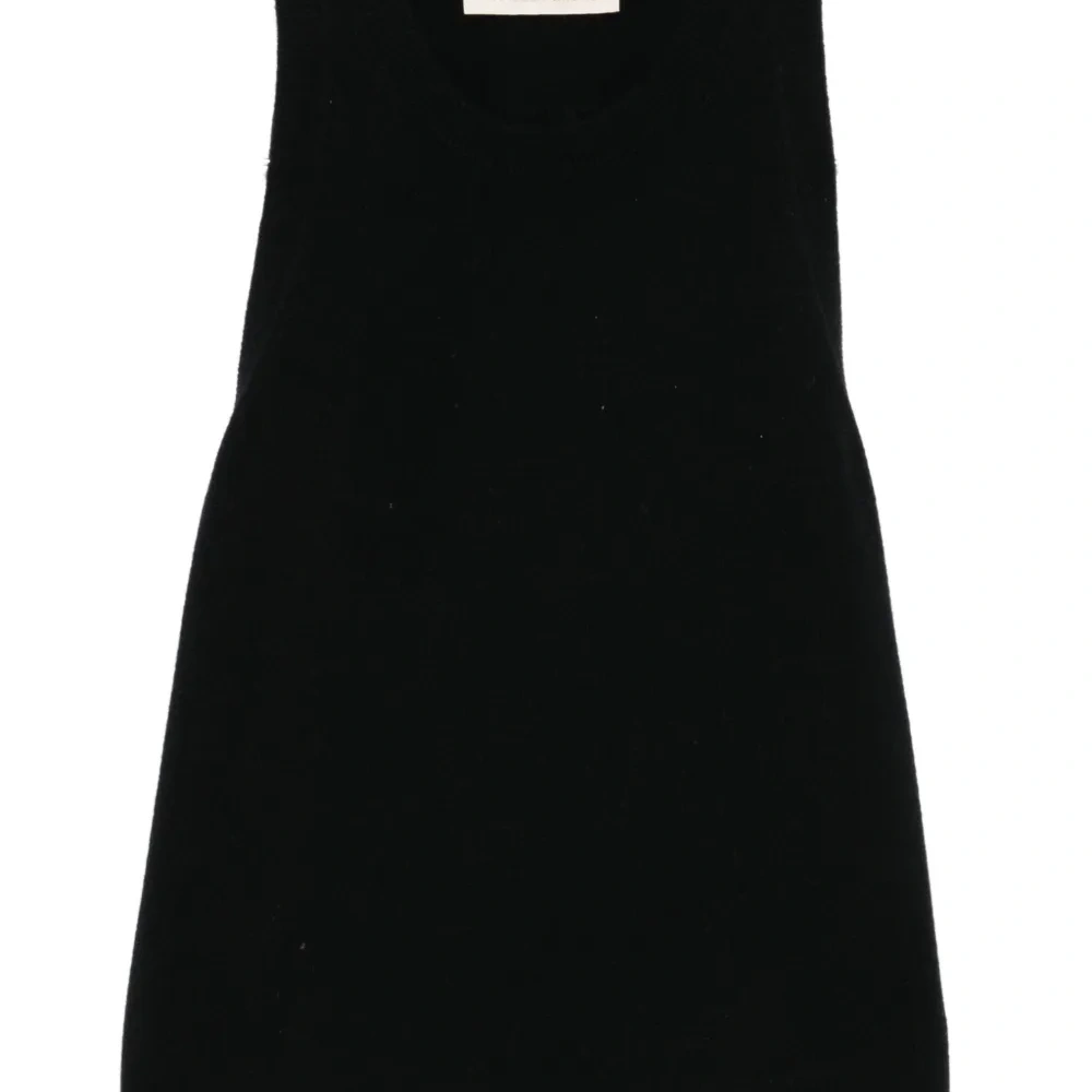 Жилет с круглым вырезом