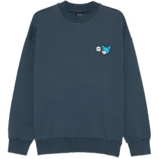 Толстовка с вышивкой