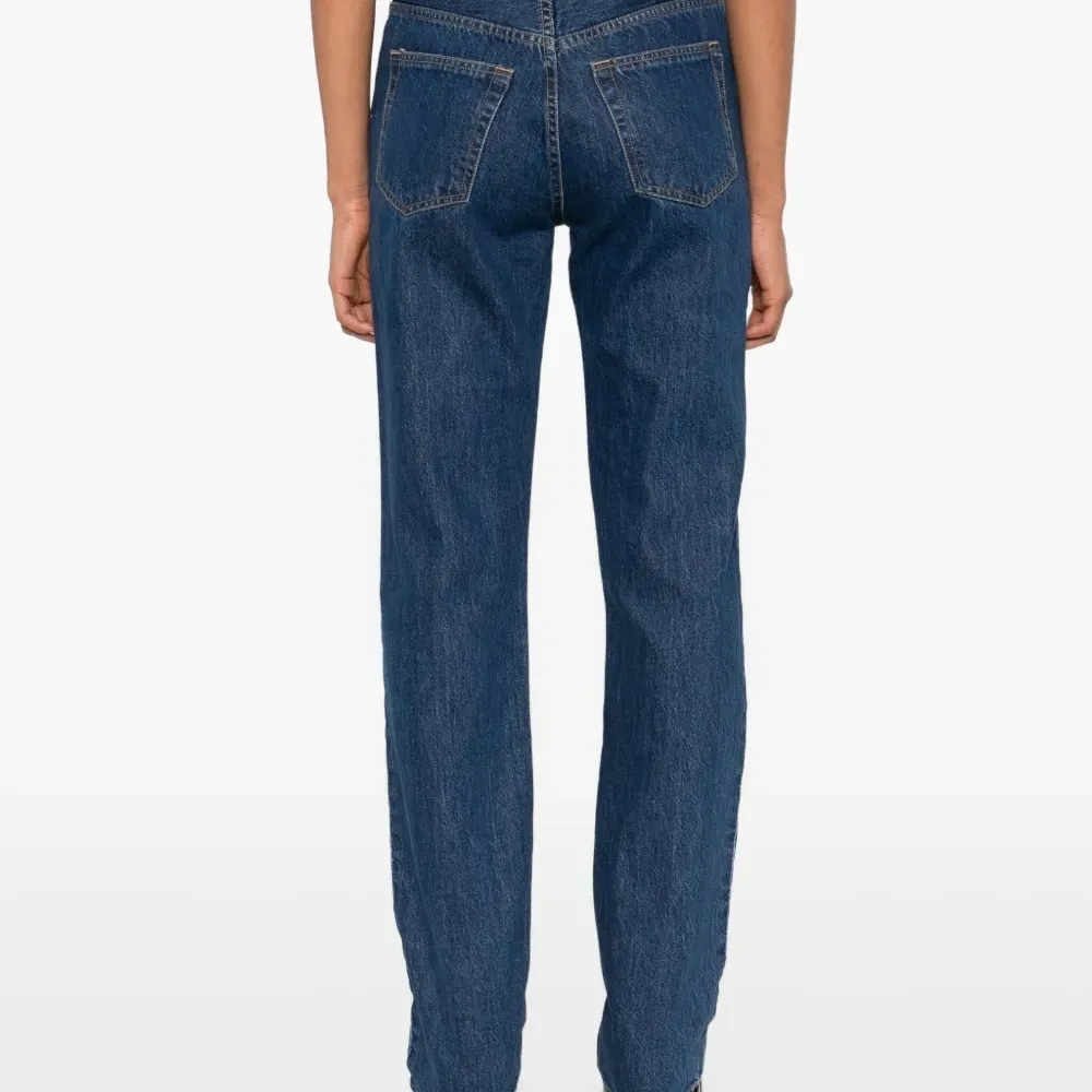 Прямые джинсы со вставками