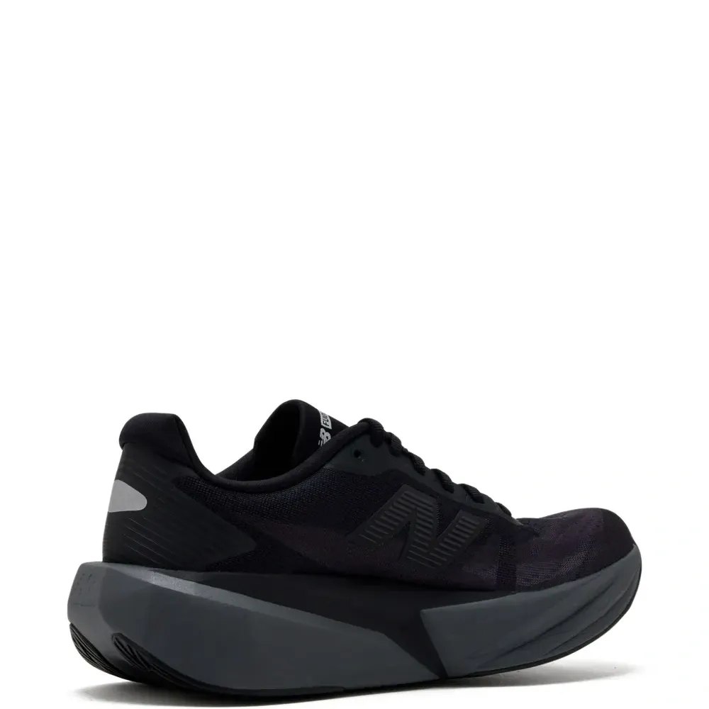 Кроссовки FuelCell Rebel v5