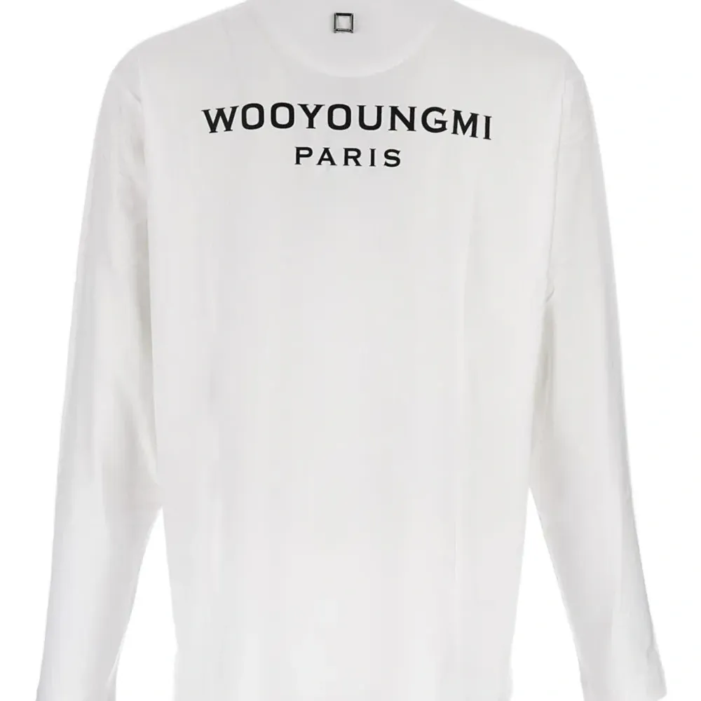 Футболка с длинными рукавами и логотипом