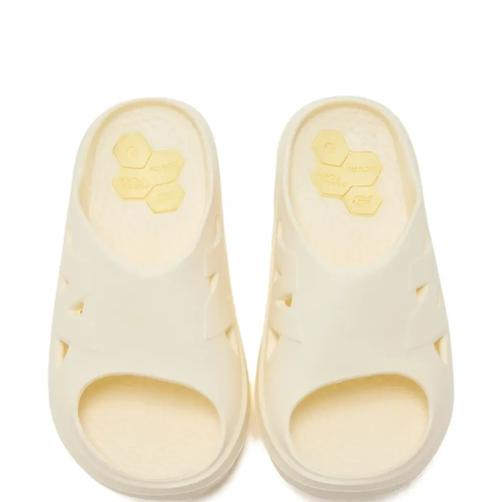 Шлепанцы на платформе с вырезами