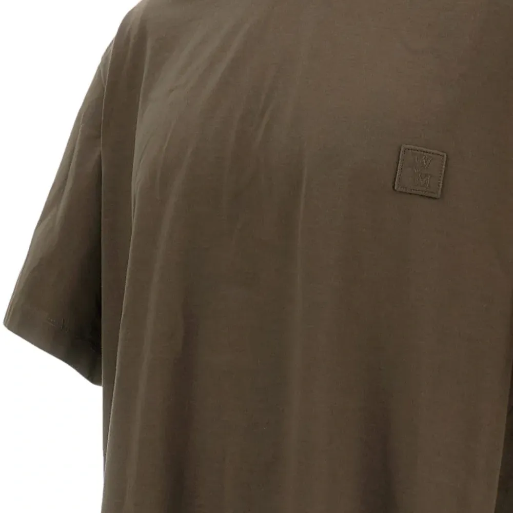 Футболка с вышитым логотипом