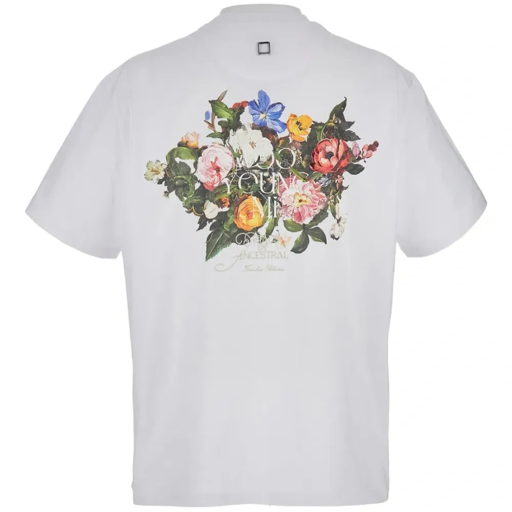 Футболка с круглым вырезом