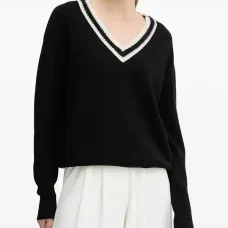 Свитер с V-образным вырезом Свитер с V-образным вырезом