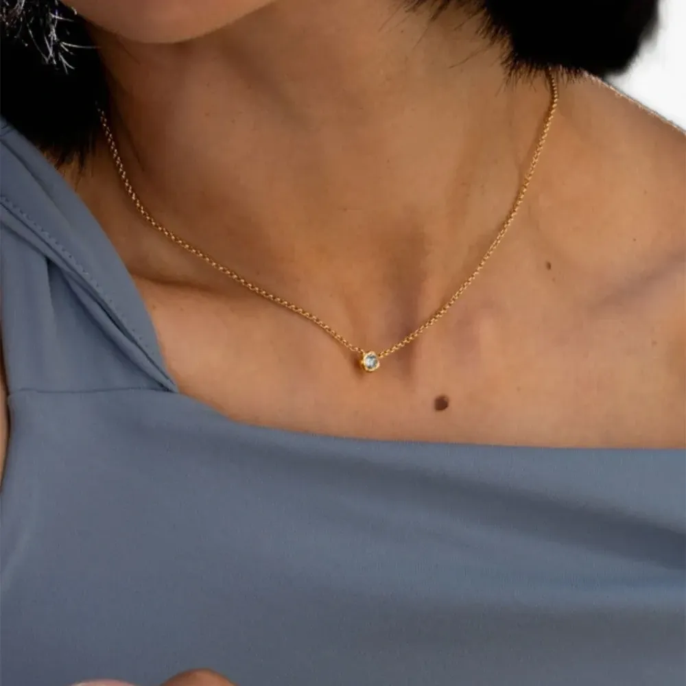 Позолоченное колье с аквамарином