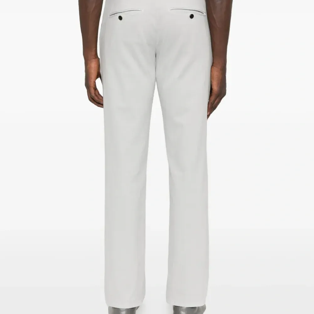 Брюки с карманами