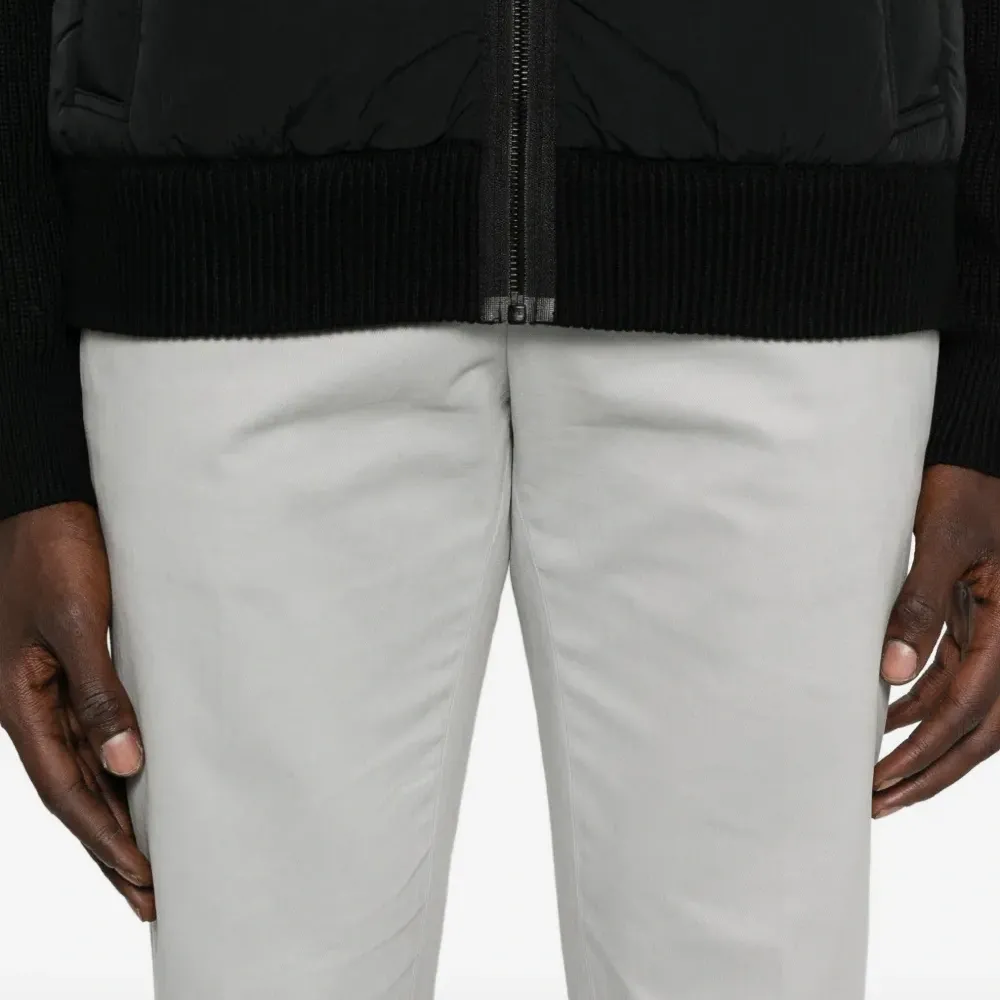 Брюки с карманами