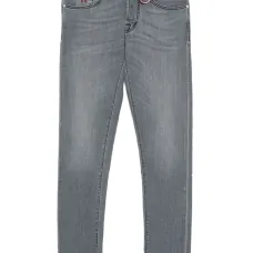 Джинсы с пятью карманами