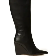 Ботинки с логотипом на табличке, каблук 100 мм