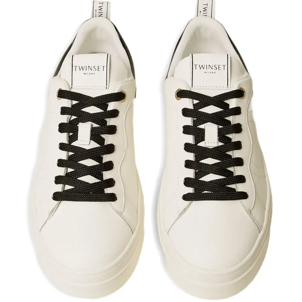 Кроссовки на платформе