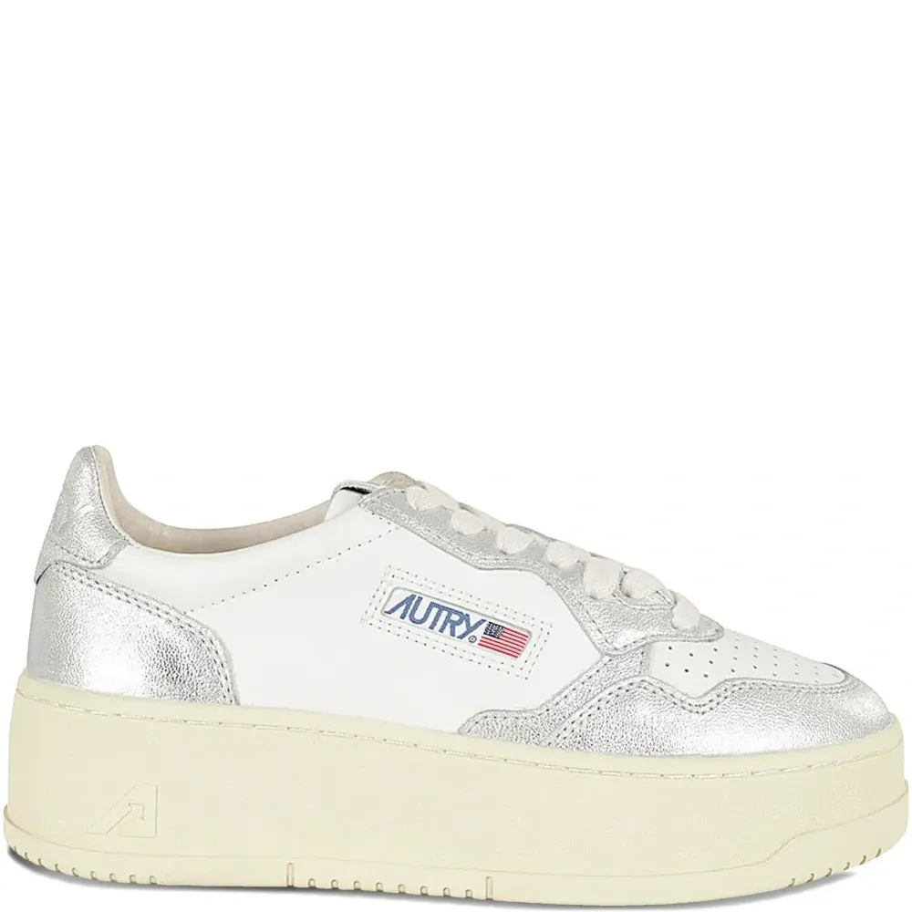 Кроссовки на платформе